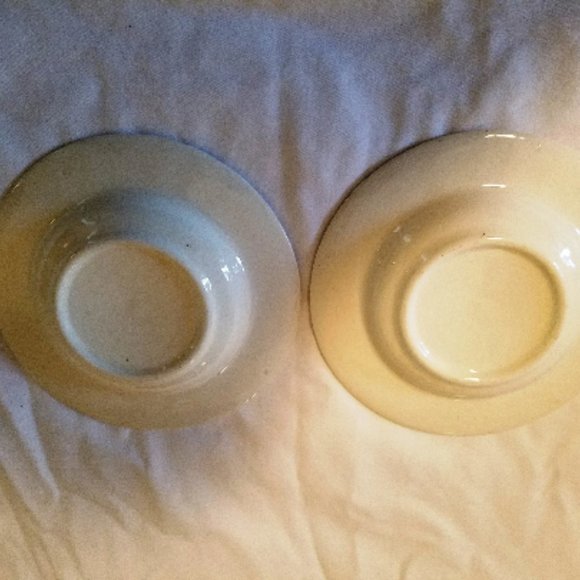 Vintage 2 Brews Pub Ashtray - Picture 3 of 5